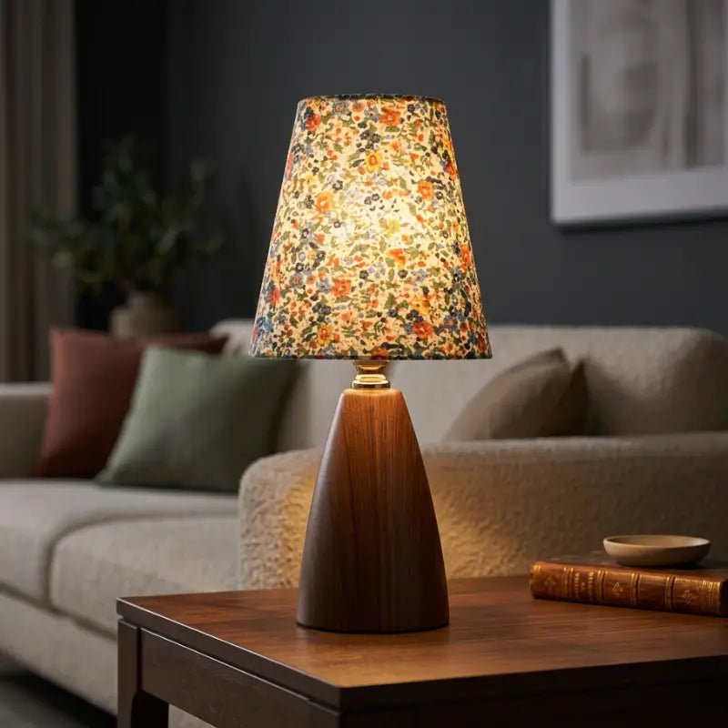 Abajur de Mesa Cúpula de Tecido Floral Clássico