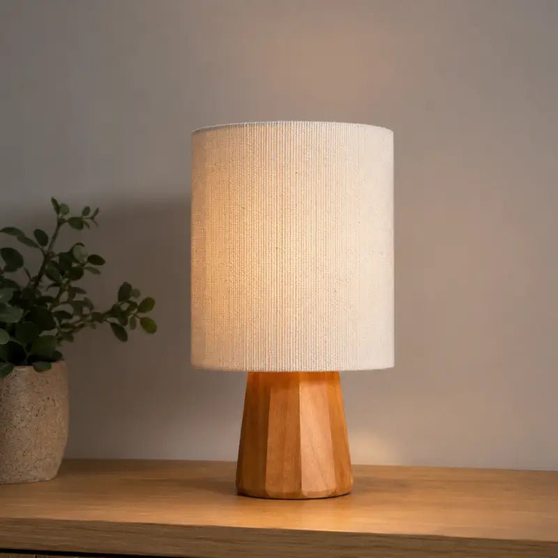 Abajur de Mesa Minimalista Cúpula de Linho