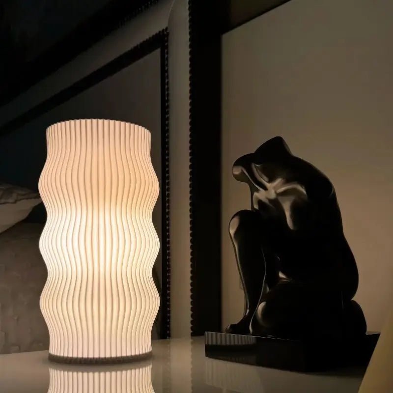 Luminária de Mesa Decorativa 3D Ondulada Design Escultura