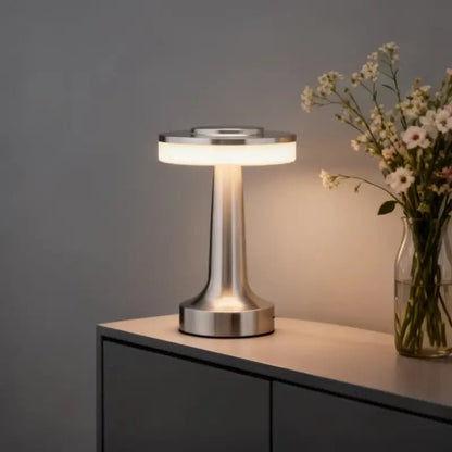 Luminária de Mesa LED Retrô Touch Recarregável Dimerizável