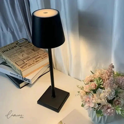 Luminária de Mesa Sem Fio Moderna Dimerizável