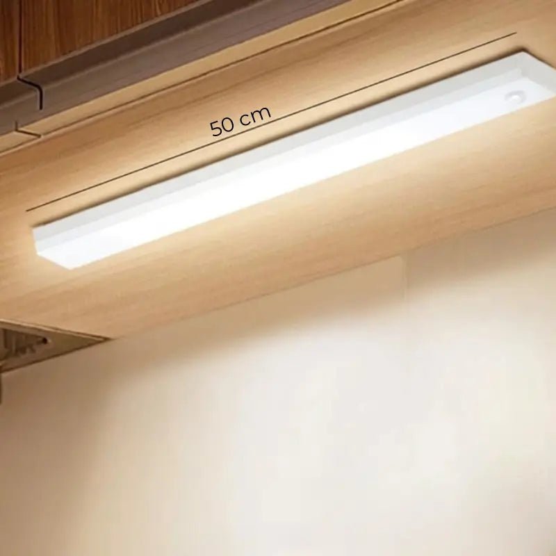 Luminária Inteligente com Sensor de Movimento Recarregável